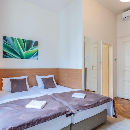 Booking En Suite Belgrad Zewnętrze zdjęcie